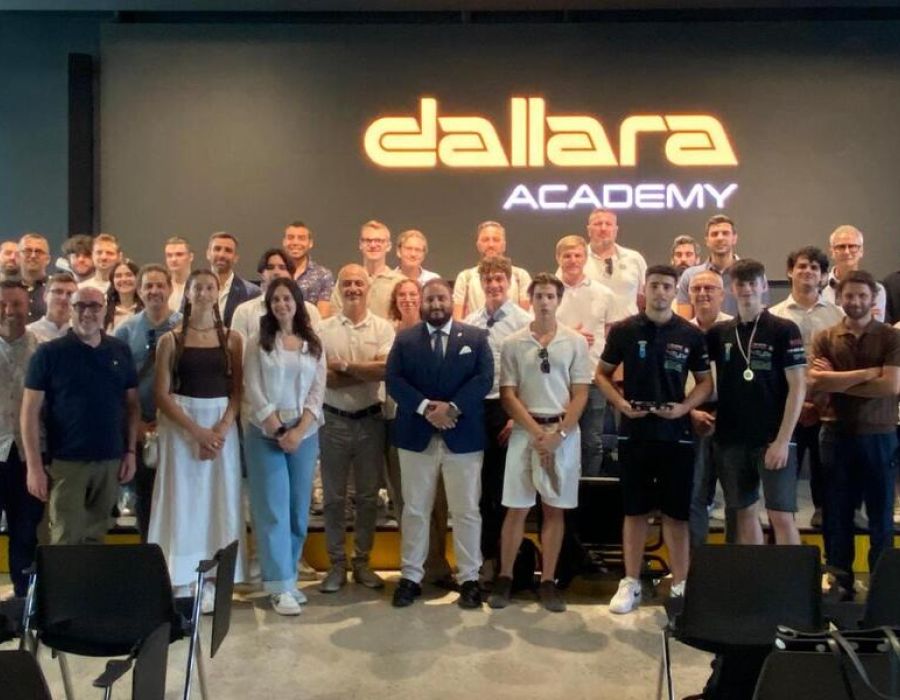 Imprenditori vicentini alla Dallara Academy: la lezione di Giampaolo Dallara